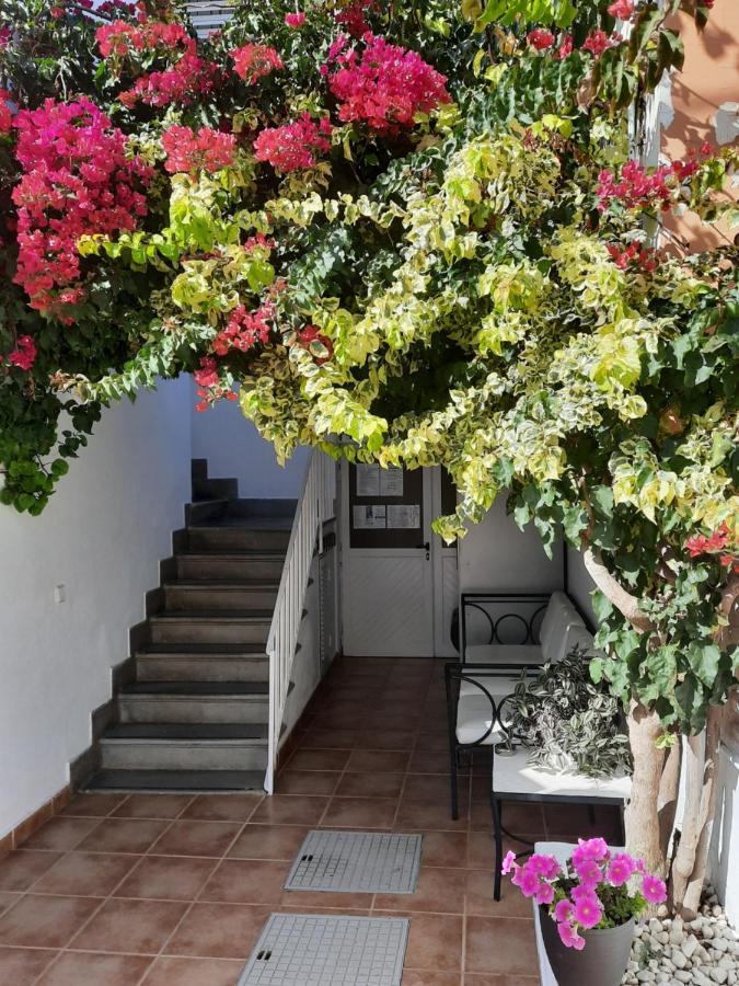 Hostal Costa Ibiza Kültér fotó